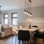 Apartment 3 спални - електрическо подово отопление - бърз Wifi - веранда - в гората - Warm Forest Nest Pamporovo