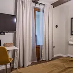 3 спални - електрическо подово отопление - бърз Wifi - веранда - в гората - Warm Forest Nest Pamporovo
