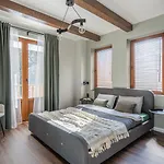 Apartment 3 спални - електрическо подово отопление - бърз Wifi - веранда - в гората - Warm Forest Nest