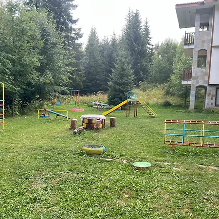 3 спални - електрическо подово отопление - бърз Wifi - веранда - в гората - Warm Forest Nest Apartment