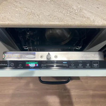 3 спални - електрическо подово отопление - бърз Wifi - веранда - в гората - Warm Forest Nest Apartment Pamporovo