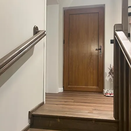 3 спални - електрическо подово отопление - бърз Wifi - веранда - в гората - Warm Forest Nest Apartment Pamporovo