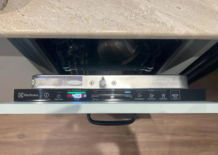 3 спални - електрическо подово отопление - бърз Wifi - веранда - в гората - Warm Forest Nest Apartment Pamporovo