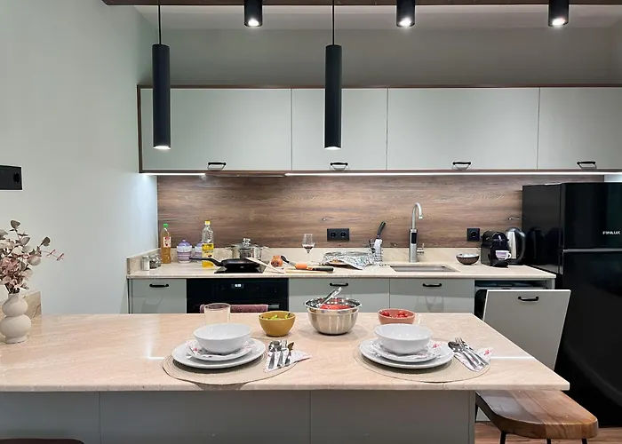 3 спални - електрическо подово отопление - бърз Wifi - веранда - в гората - Warm Forest Nest * Pamporovo