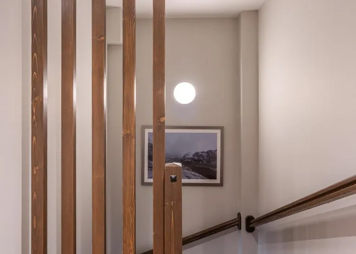 Apartment 3 спални - електрическо подово отопление - бърз Wifi - веранда - в гората - Warm Forest Nest