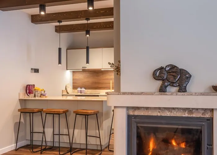 3 спални - електрическо подово отопление - бърз Wifi - веранда - в гората - Warm Forest Nest *