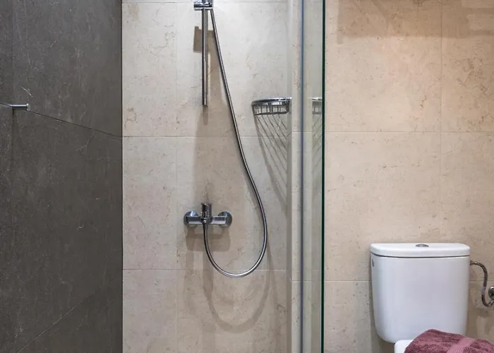 3 спални - електрическо подово отопление - бърз Wifi - веранда - в гората - Warm Forest Nest Apartment Pamporovo