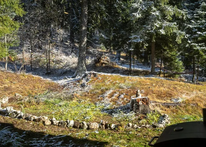 Apartment 3 спални - електрическо подово отопление - бърз Wifi - веранда - в гората - Warm Forest Nest